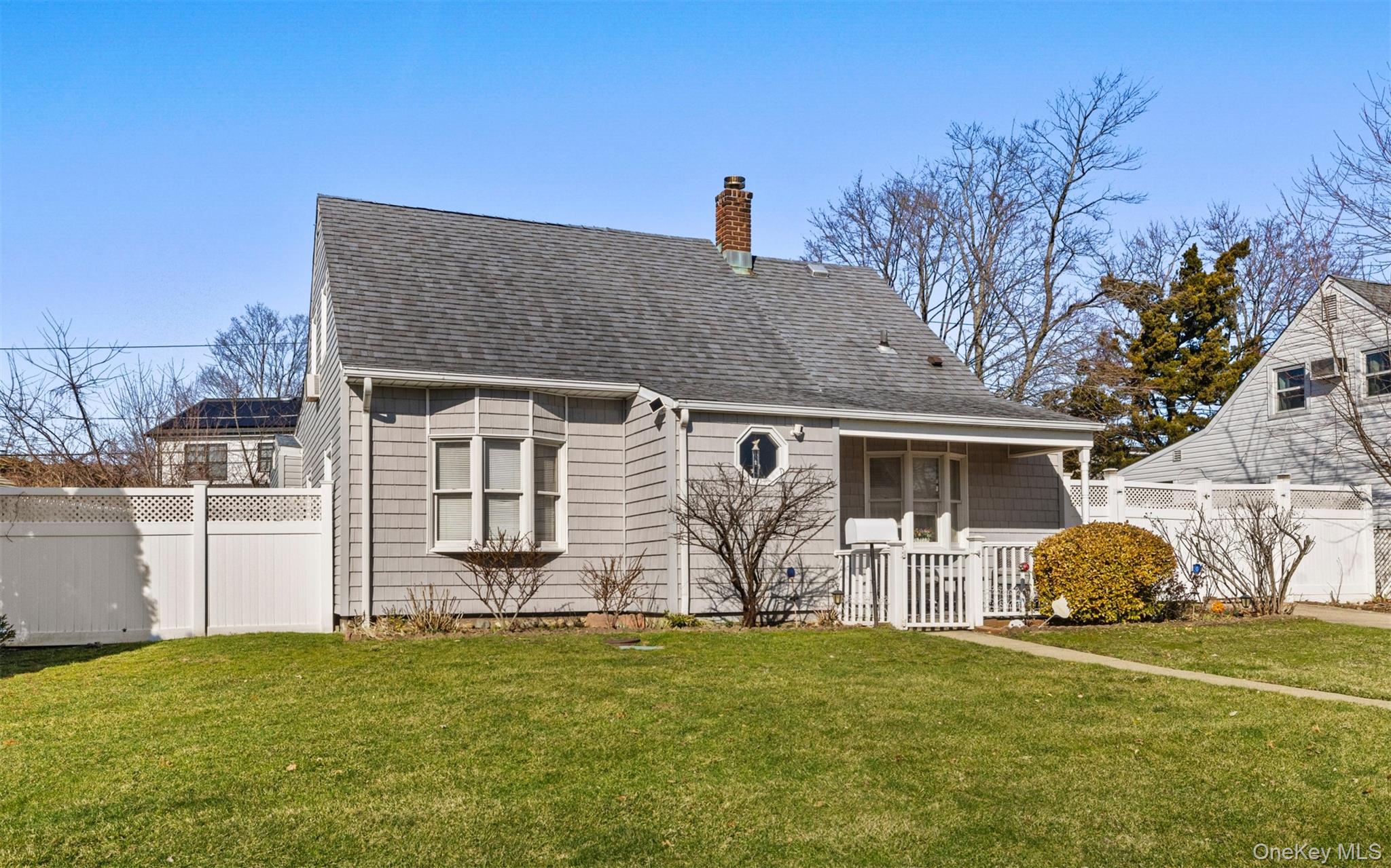82 Barnyard Lane Levittown, NY 11756 - Photo 20 of 24