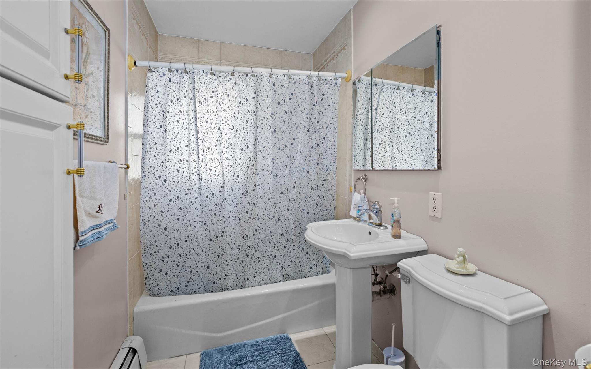 82 Barnyard Lane Levittown, NY 11756 - Photo 10 of 24