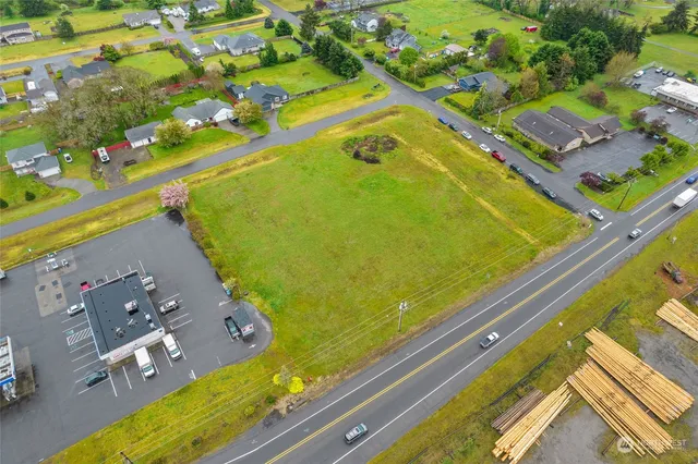 a view of an outdoor space