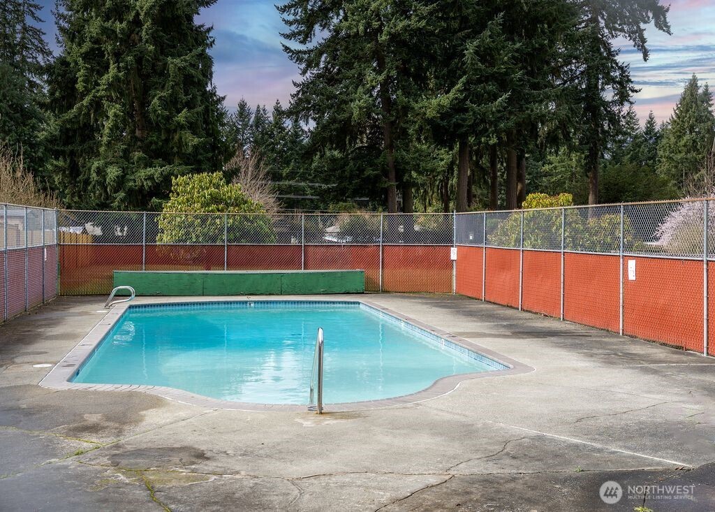 3323 207th Place Southeast Bothell, WA 98012 - Photo 27 of 33 a view of a tennis court