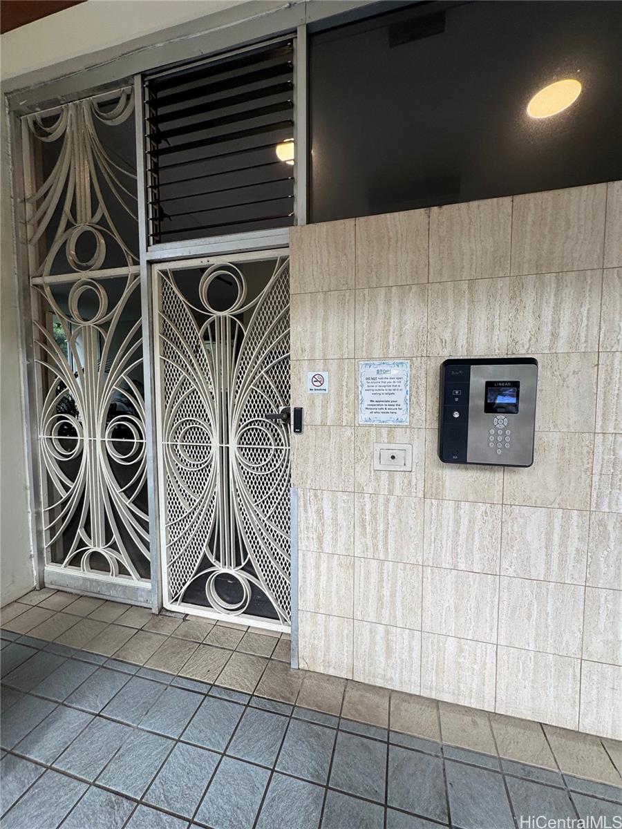 469 Ena Road, Unit 2702 Honolulu, HI 96815 - Photo 17 of 18 Gallery Image 17