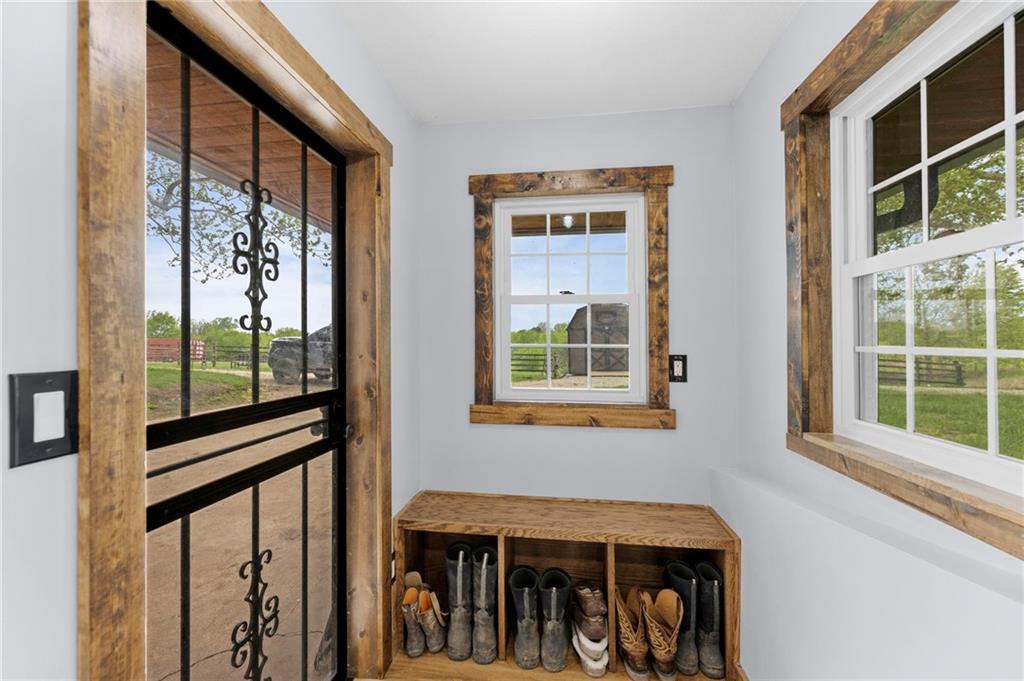 32240 Rockville Road Louisburg, KS 66053 - Photo 20 of 72