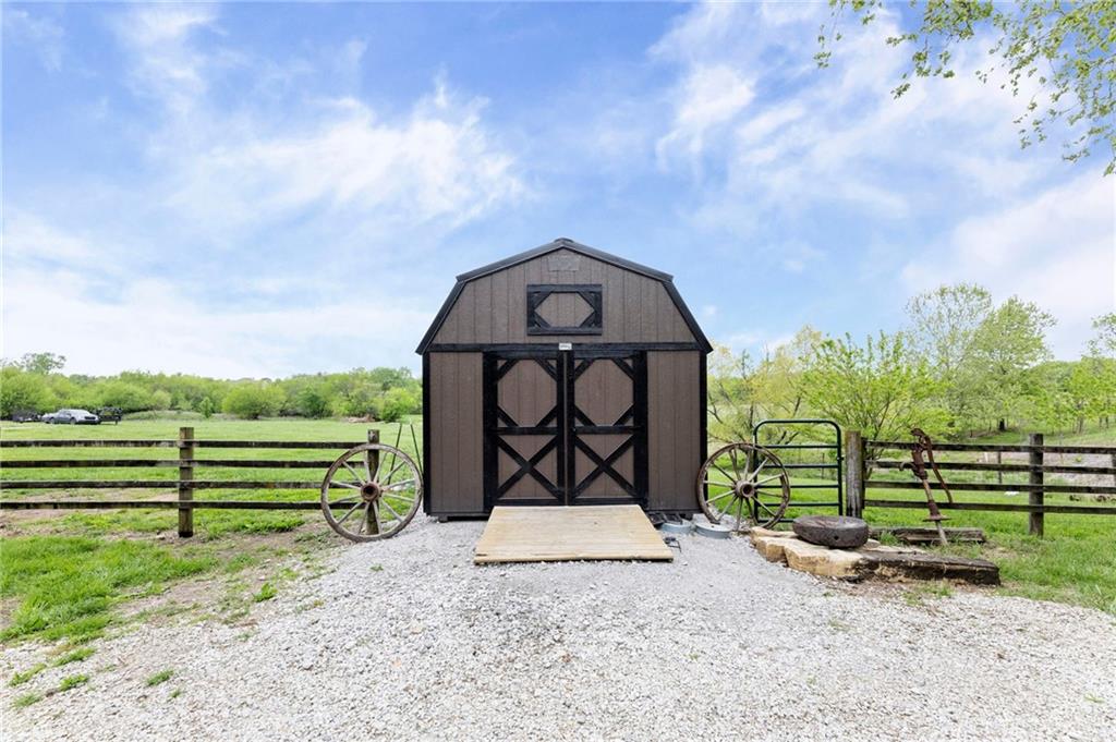 32240 Rockville Road Louisburg, KS 66053 - Photo 46 of 72