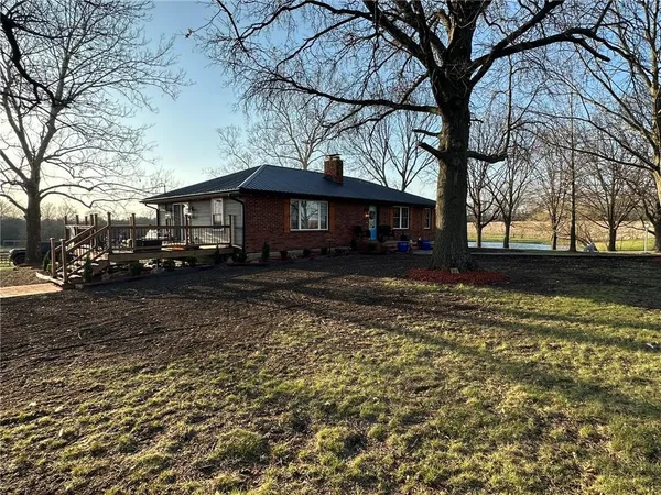 $1,350,000 | 32240 Rockville Road, Louisburg, KS 66053