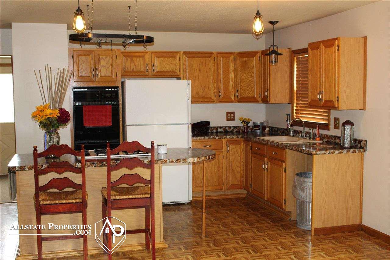 1146 Capac Road Allenton, MI 48002 - Photo 12 of 56 21517883-11.JPG