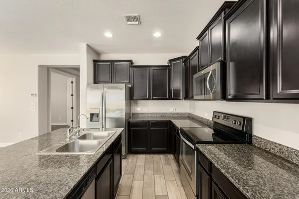 $485,000 | 184 North 169th Avenue, Goodyear, AZ 85338