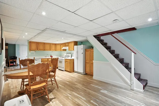 $979,900 | 6 Lufkin Lane, Mercer, ME 04957