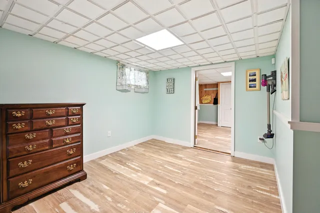 $979,900 | 6 Lufkin Lane, Mercer, ME 04957