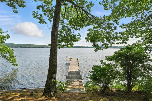 $979,900 | 6 Lufkin Lane, Mercer, ME 04957