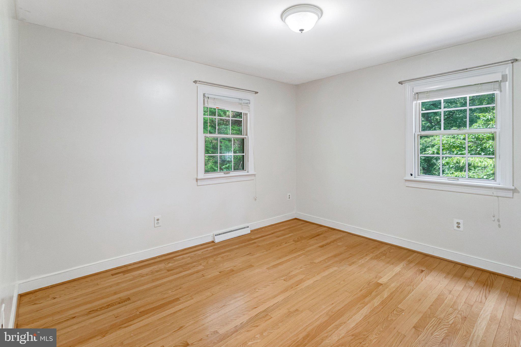 18355 Sharon Road Triangle, VA 22172 - Photo 7 of 28 Bedroom #1