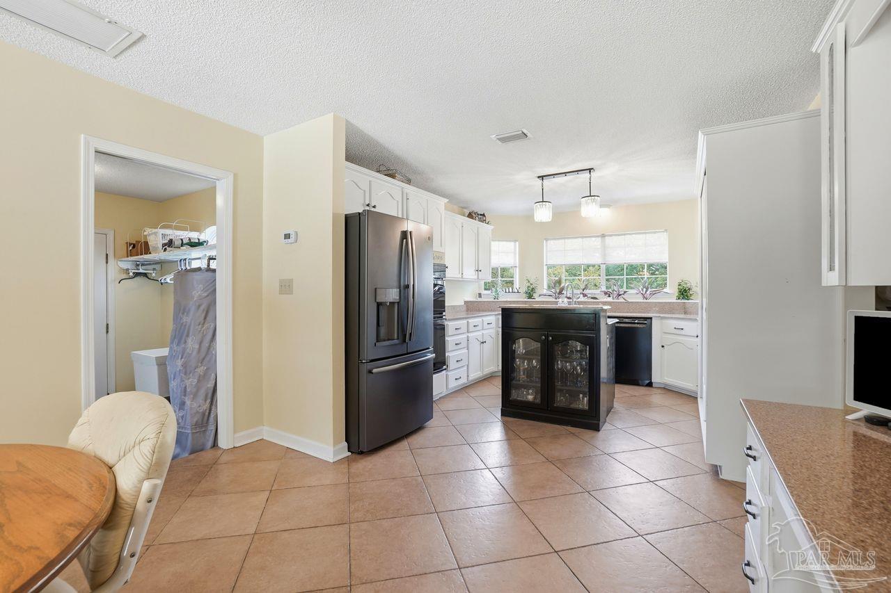 1437 Kings Road Cantonment, FL 32533 - Photo 15 of 67 Gallery Image 15