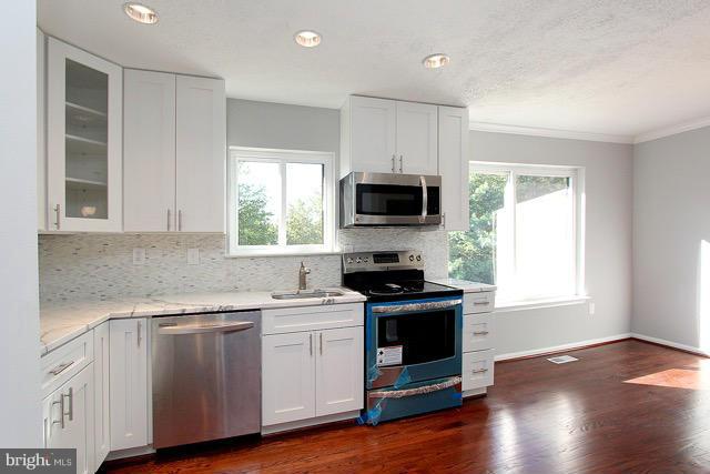 12043 Hallandale Terrace Bowie, MD 20721 - Photo 4 of 30 Interior (General)
