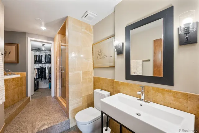 $575,000 | 2500 Walnut Street, Unit 201, Denver, CO 80205