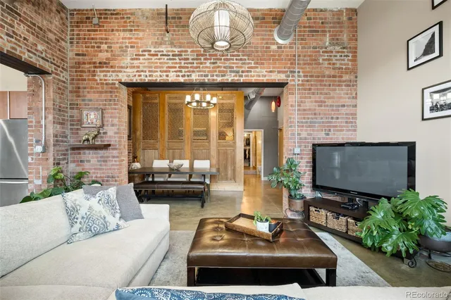 $575,000 | 2500 Walnut Street, Unit 201, Denver, CO 80205