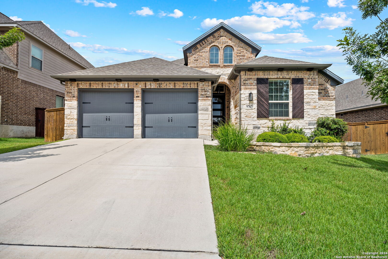 9767 Innes Place Boerne, TX 78006 - Photo 2 of 25