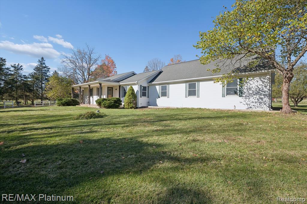 13985 Lone Tree Road Milford, MI 48380 - Photo 56 of 81