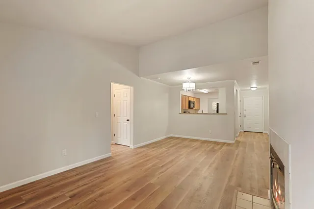 $289,950 | 2400 Eilers Lane, Unit 1806, Lodi, CA 95242