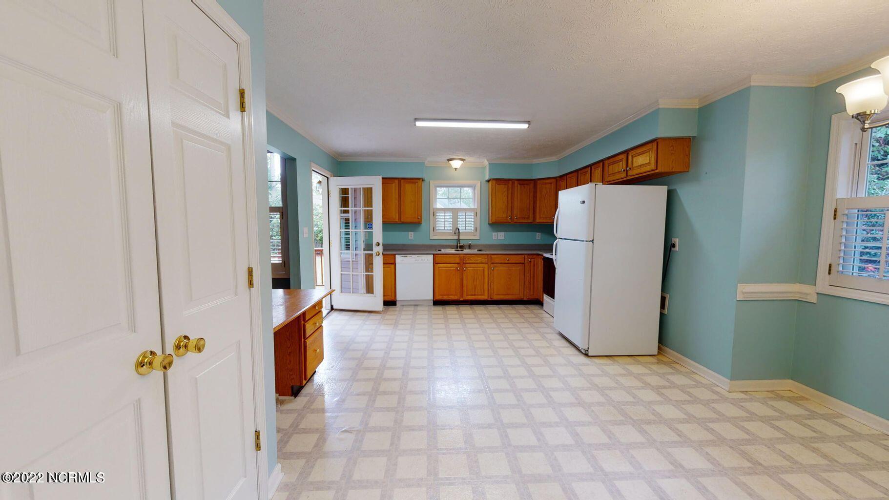 205 Fox Run Road Pinehurst, NC 28374 - Photo 3 of 13 2051