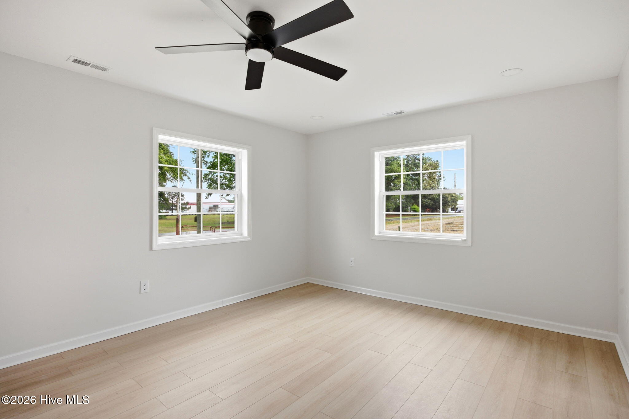 277 Bennetts Bridge Road Mount Olive, NC 28365 - Photo 24 of 50 36-web-or-mls-img_9638