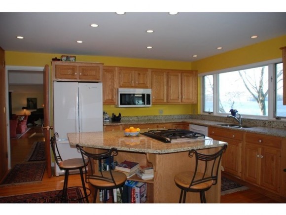 364 Clearwater Road Shelburne, VT 05482 - Photo 14 of 36 Gallery Image 14