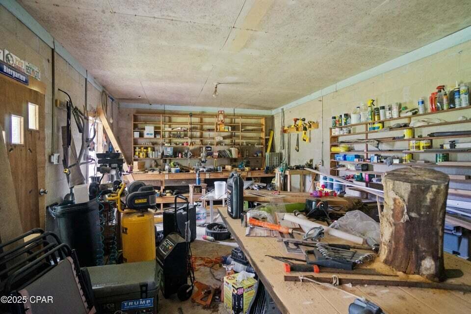 133 Devane Road Chattahoochee, FL 32324 - Photo 15 of 39 20251009160304612013000000-o