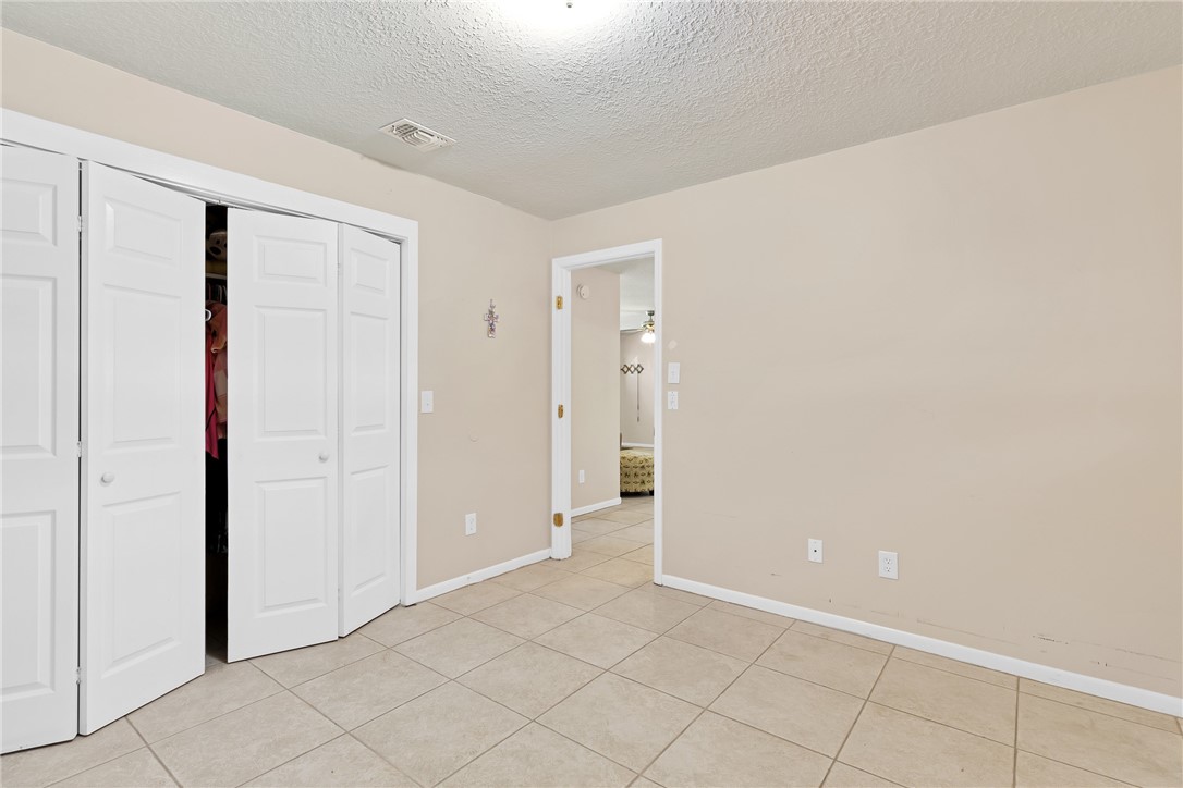 918 Bermuda Avenue Sebastian, FL 32958 - Photo 14 of 28