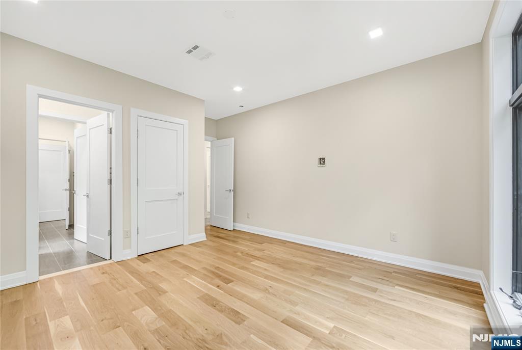 10 Big Ramapo Road Saddle River, NJ 07458 - Photo 19 of 44