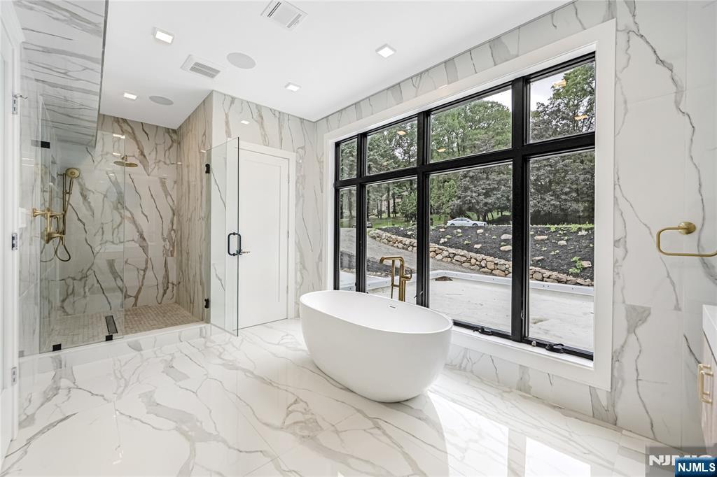 10 Big Ramapo Road Saddle River, NJ 07458 - Photo 38 of 44