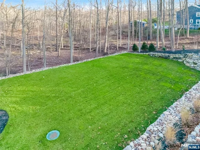 $2,779,000 | 10 Big Ramapo Road, Saddle River, NJ 07458