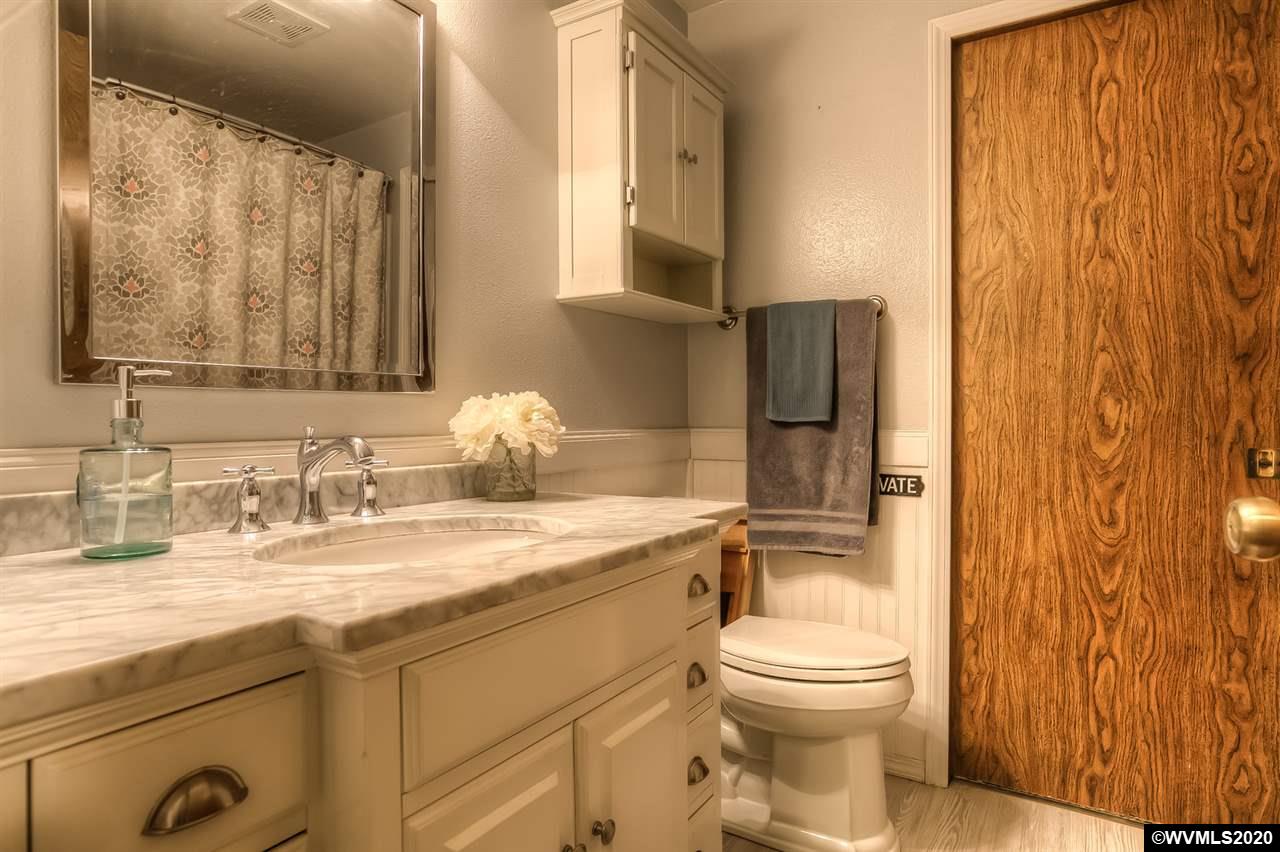 310 Boone Road Southeast Salem, OR 97306 - Photo 18 of 23 Gallery Image 18