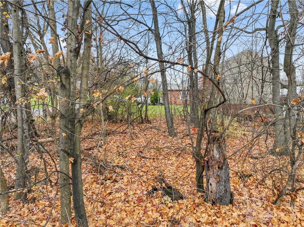 148 Buss Road Aliquippa, PA 15001 - Photo 20 of 22 Or coffee with your morning news feed...