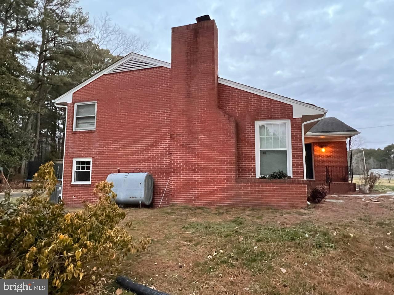 29550 Deal Island Road Princess Anne, MD 21853 - Photo 2 of 19