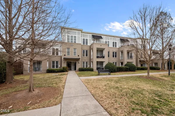 $299,900 | 501 Finsbury Street, Unit 202, Durham, NC 27703