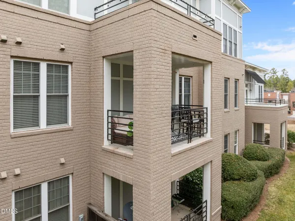 $299,900 | 501 Finsbury Street, Unit 202, Durham, NC 27703