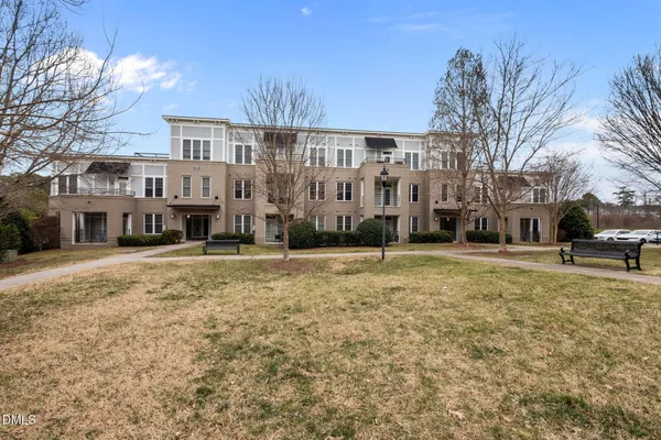 $299,900 | 501 Finsbury Street, Unit 202, Durham, NC 27703