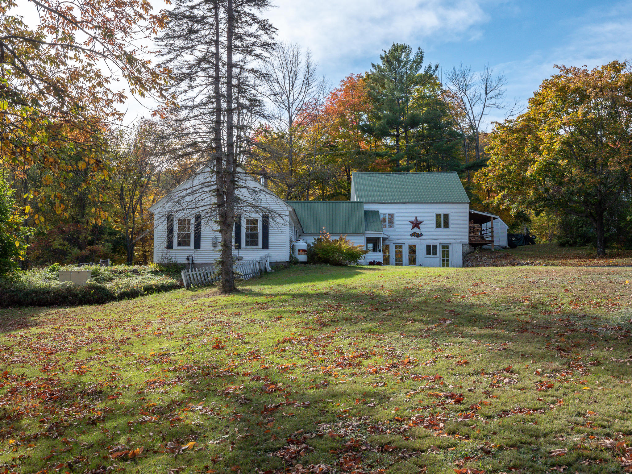 63 Howard Pond Road Hanover, ME 04237 - Photo 11 of 34 63 Howard Pond -48
