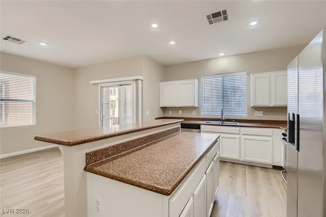 $2,205 | 9538 Summer Furnace Street, Las Vegas, NV 89178