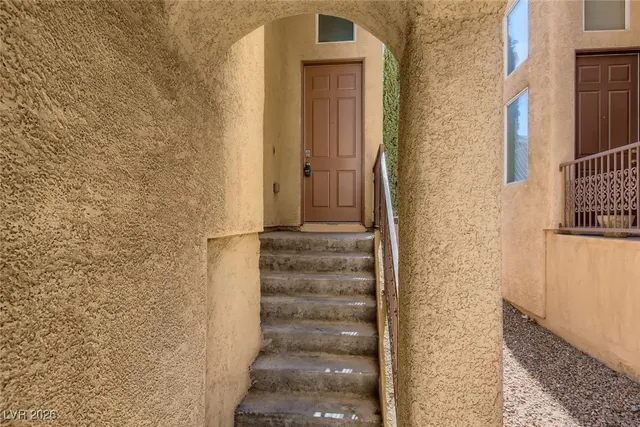 $2,205 | 9538 Summer Furnace Street, Las Vegas, NV 89178
