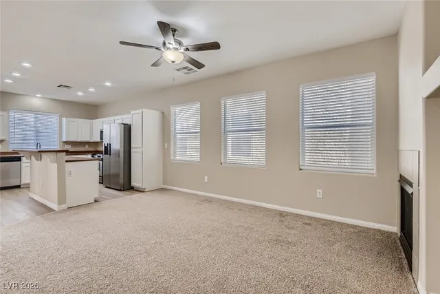 $2,205 | 9538 Summer Furnace Street, Las Vegas, NV 89178