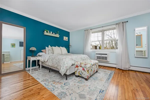 $349,999 | 10 Glen Hollow Drive, Unit C7, Holtsville, NY 11742