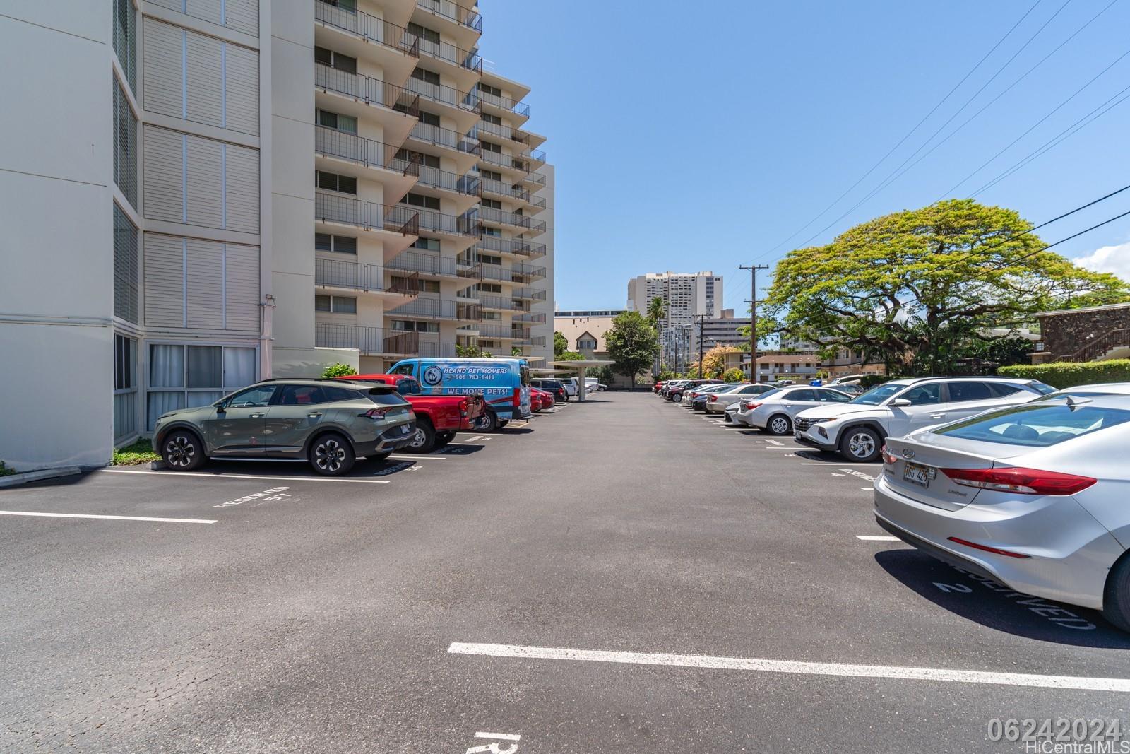 Pet-friendly Apartments for Rent in Makiki, HI Compass