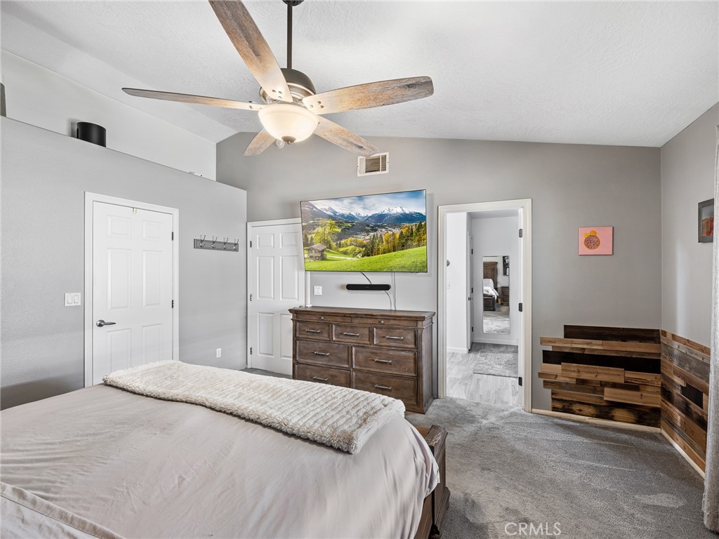 22585 Ocotillo Way Apple Valley, CA 92308 - Photo 16 of 42