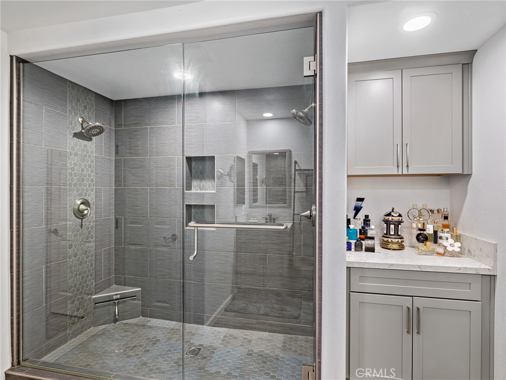 22585 Ocotillo Way Apple Valley, CA 92308 - Photo 18 of 42