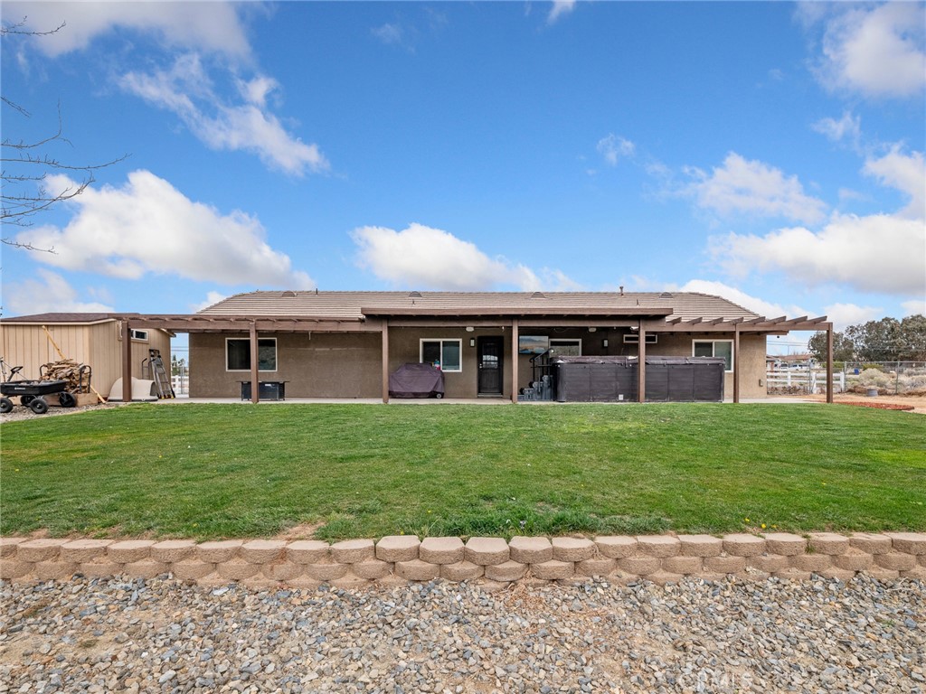 22585 Ocotillo Way Apple Valley, CA 92308 - Photo 30 of 42