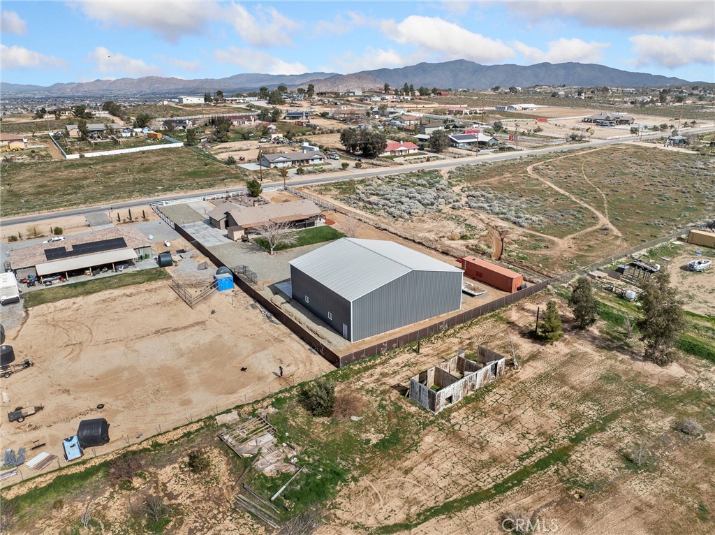 22585 Ocotillo Way Apple Valley, CA 92308 - Photo 35 of 42
