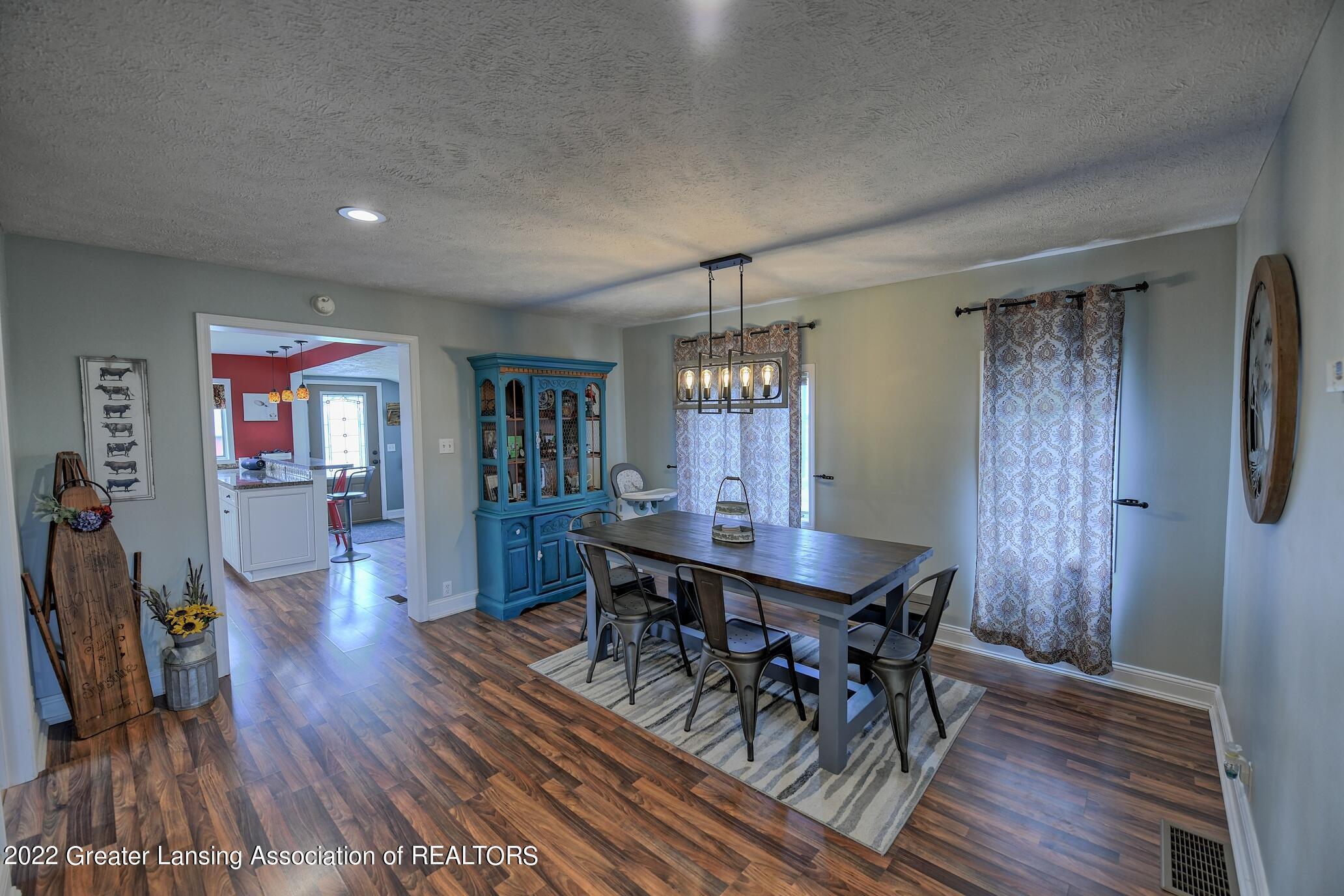 10909 Looking Glass Road Portland, MI 48875 - Photo 5 of 36 Formal dining