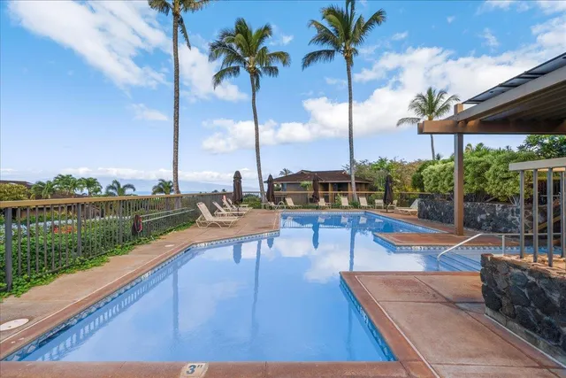 $1,650,000 | 50 Puu Anoano Street, Unit 2204, Lahaina, HI 96761