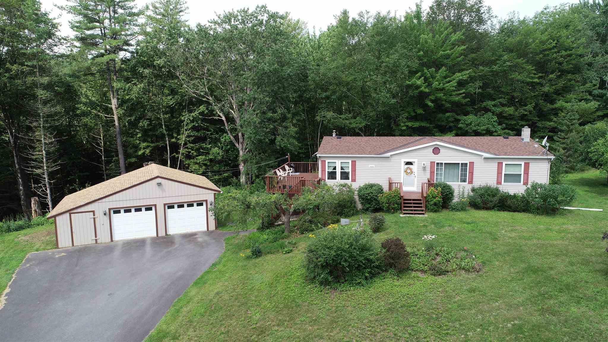 234 Darby Hill Road Rockingham, VT 05101 - Photo 4 of 40