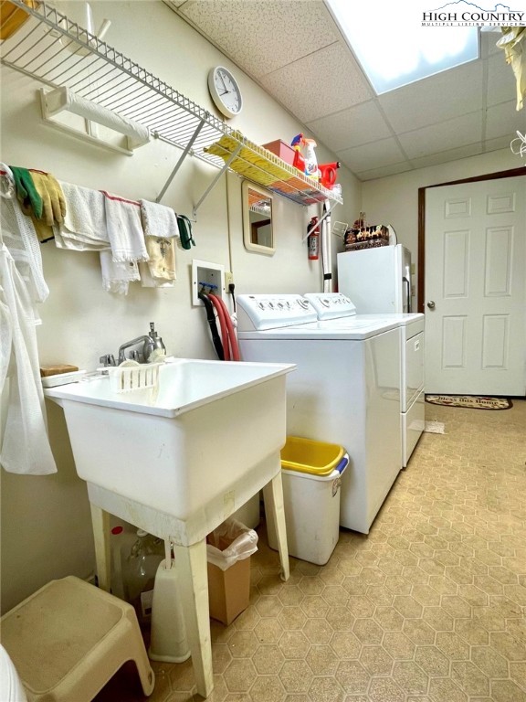 118 Pine Ridge Loop Newland, NC 28657 - Photo 36 of 50 a bathroom with a sink a mirror and toilet
