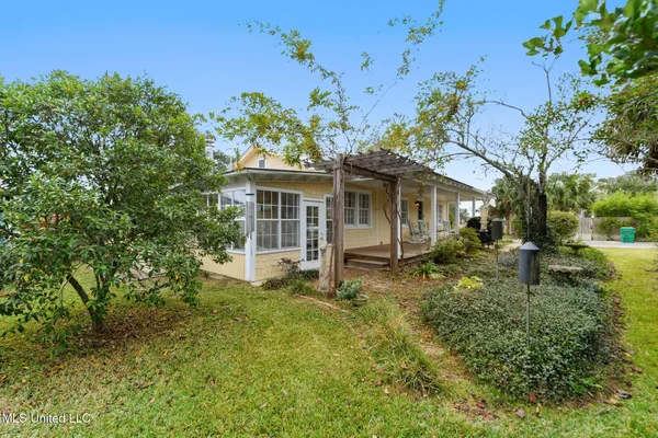 $449,000 | 321 State Street, Bay St. Louis, MS 39520